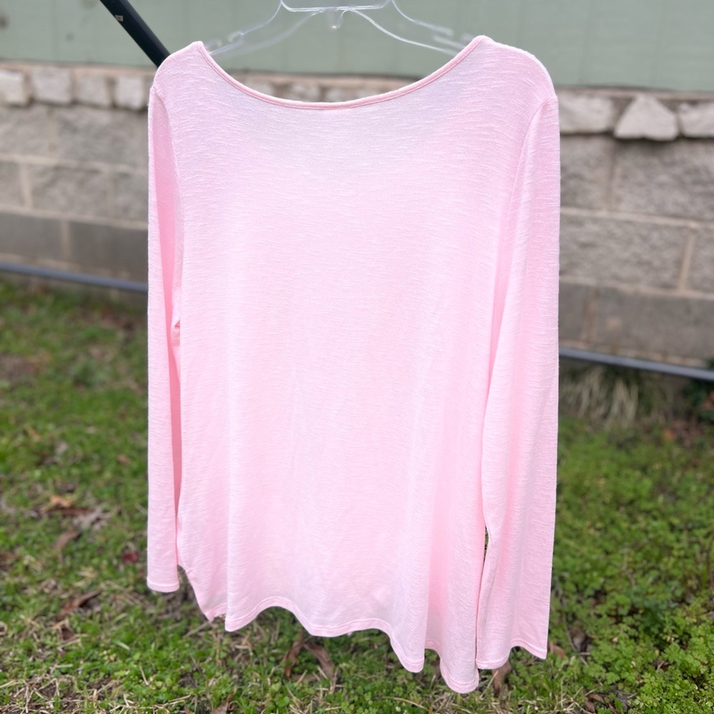 Zenana Platinum Flow Knotted Top - Picture 2 of 9